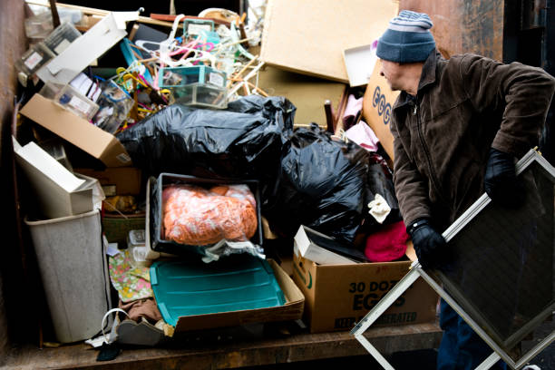 Best Junk Hauling Services  in Capitan, NM
